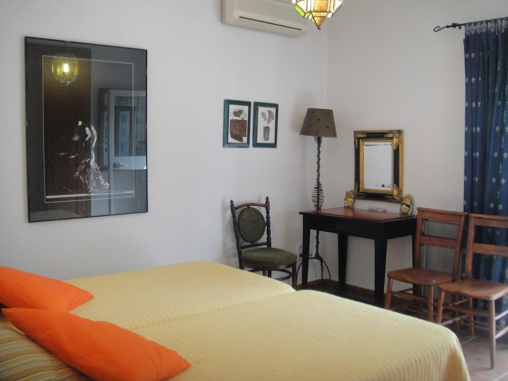 Casa La Felicidad Ξενοδοχείο Chiclana de la Frontera Δωμάτιο φωτογραφία