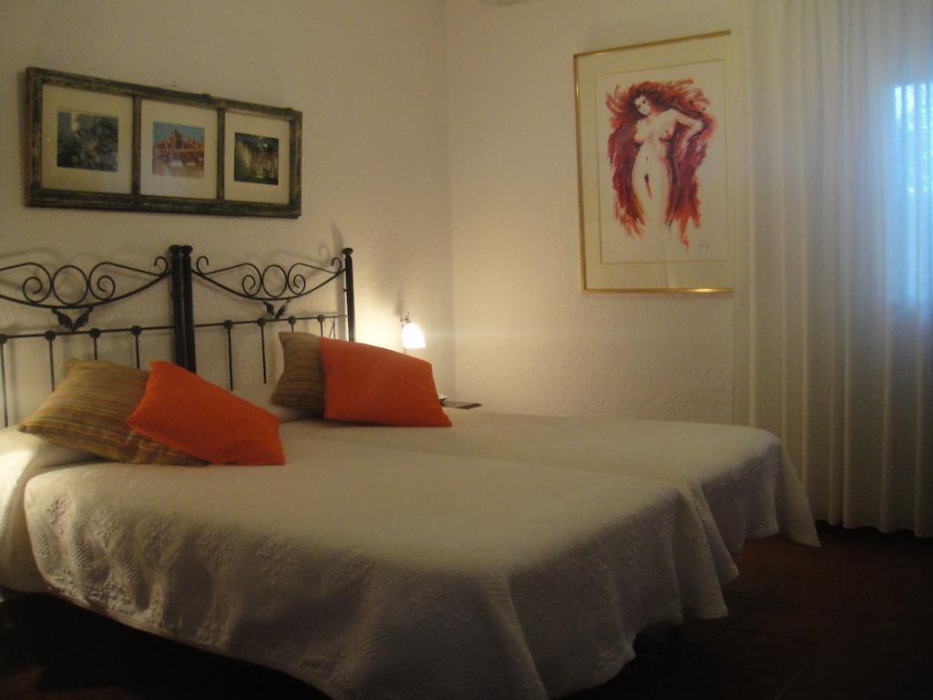 Casa La Felicidad Ξενοδοχείο Chiclana de la Frontera Δωμάτιο φωτογραφία